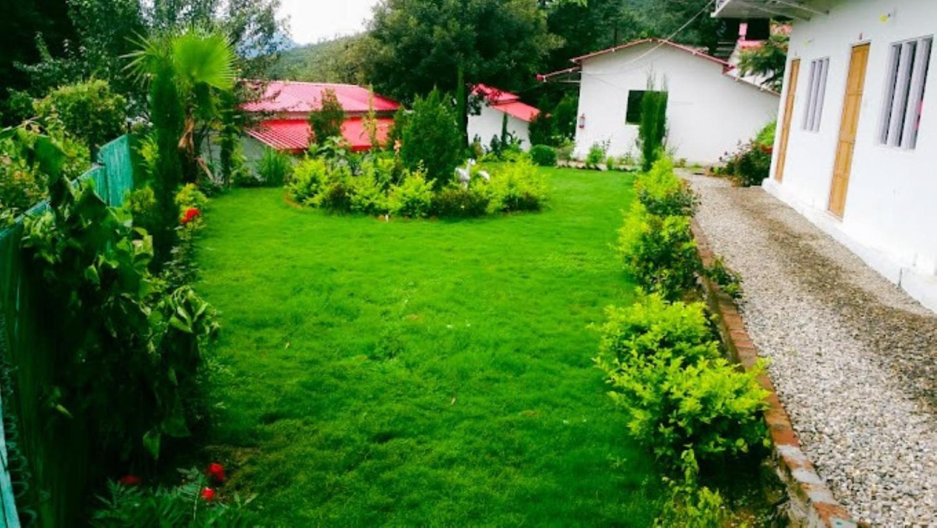 The Village Retreat Resort , Guptkashi Gupta Kāshi Eksteriør billede