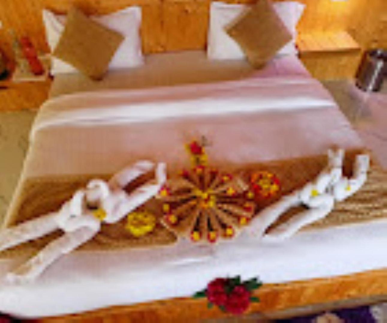 The Village Retreat Resort , Guptkashi Gupta Kāshi Eksteriør billede